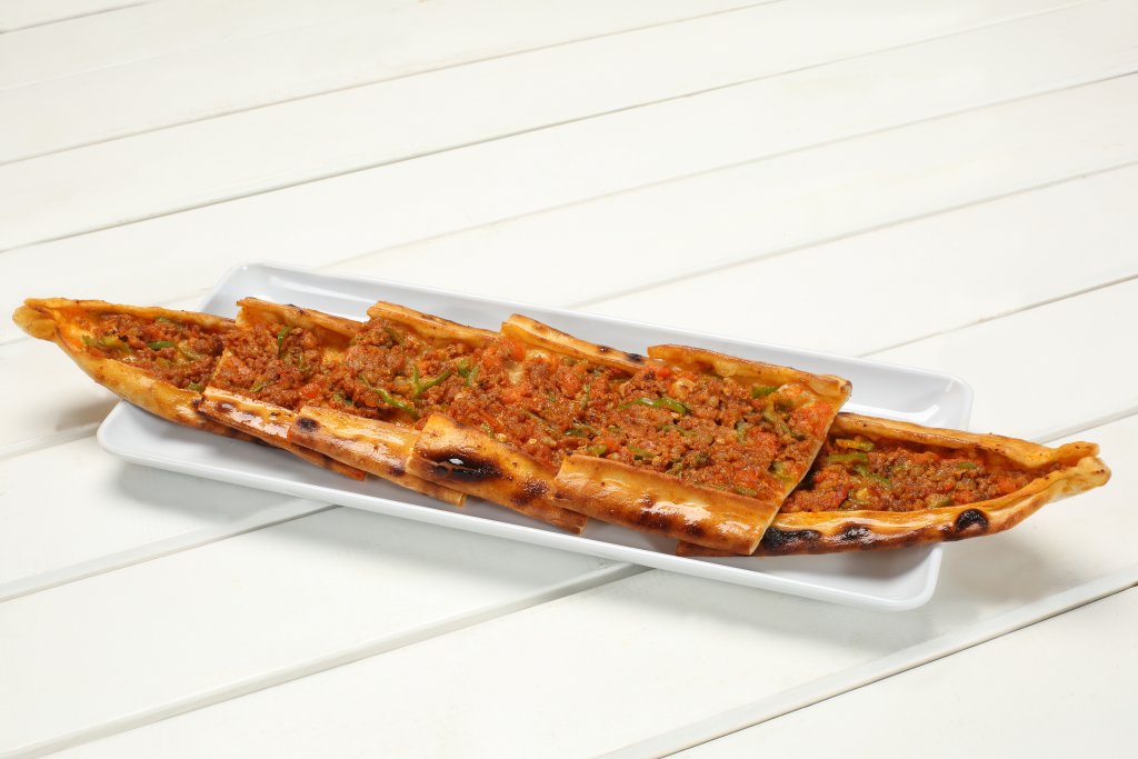 Kıymalı Pide